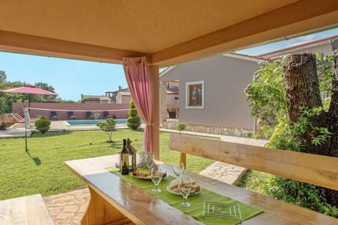 House Klo - Unit 374572-13