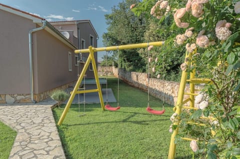 House Klo - Unit 374572-13