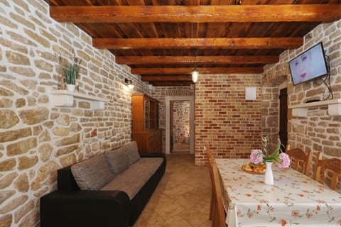 House Cirrus - Unit 374609-13