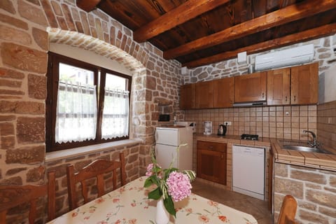 House Cirrus - Unit 374609-13