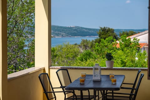Apartment Mari - Unit 374614-13