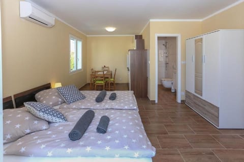 Apartments Slavko with terrace - Unit 374636-13