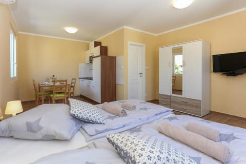 Apartments Slavko with terrace - Unit 374636-13
