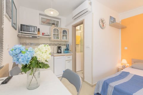 Apartment Orange - Unit 374648-13