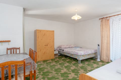 Rooms Mat - Unit 374652-13