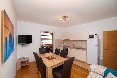 Apartments Anka - Unit 374707-13
