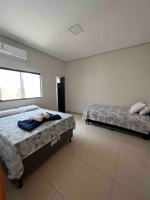 Casa Davisis 3 - Px Avenida JK - Centro de Palmas