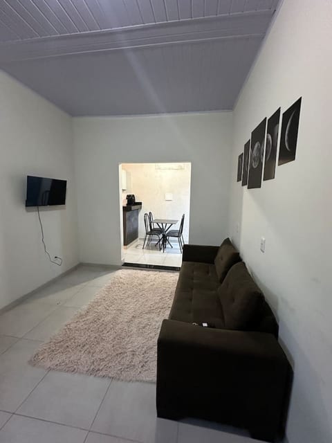 Flat Davisis 8: Px ao Aeroporto e Rodoviária