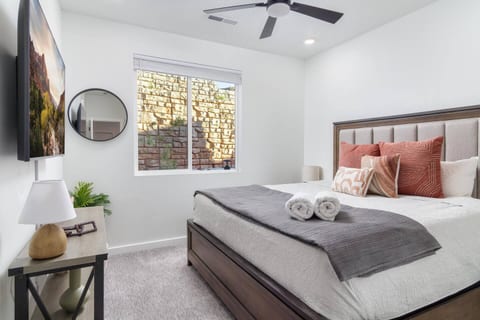 NEW! Private Hot tub | HUGE POOL | Sleeps 20