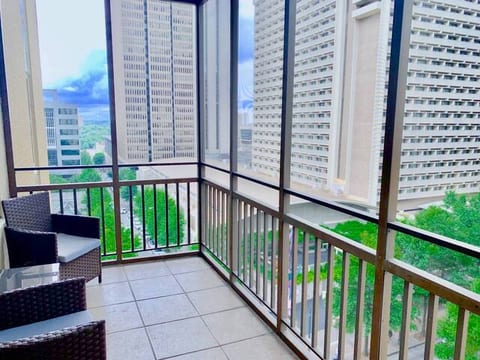 Short Walk to all of Downtown Atlanta Attractions!