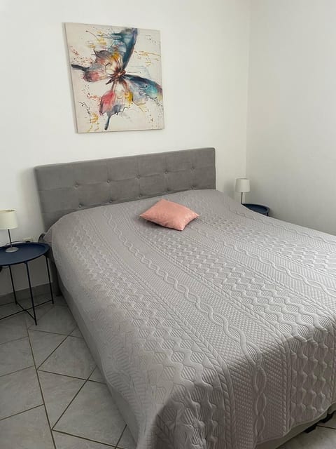 Apartments Sandra - Unit 374768-13