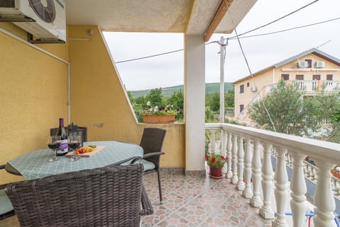 Apartments Sandra - Unit 374768-13