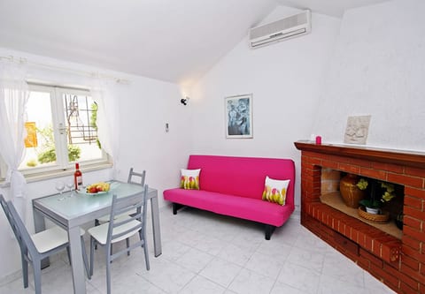House Ivi - Unit 374792-13