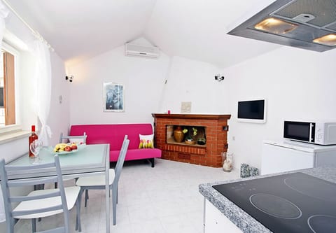 House Ivi - Unit 374792-13
