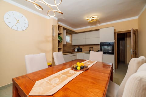 Apartments Barbara - Unit 374793-13
