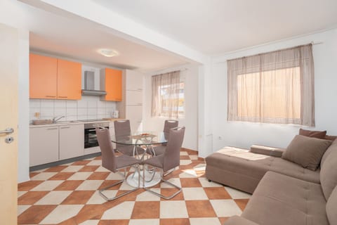 Apartments Sanja - Unit 374805-13