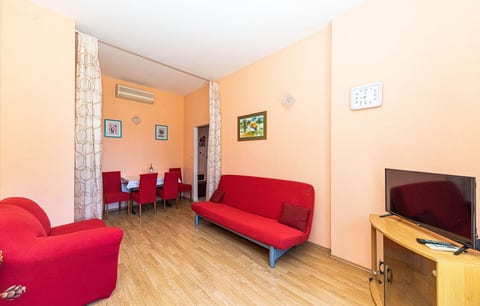 Apartments Sunny - Unit 374826-13
