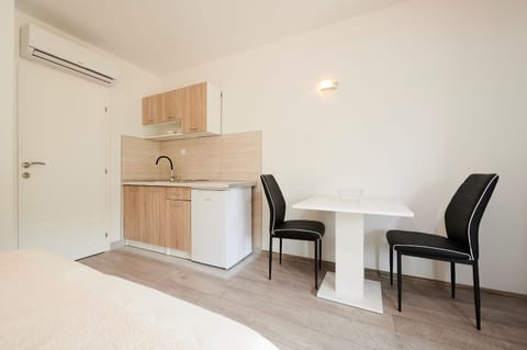 Apartments Antonia - Unit 374852-13