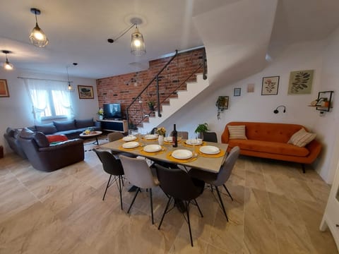 Villa Vinka - Unit 374894-13