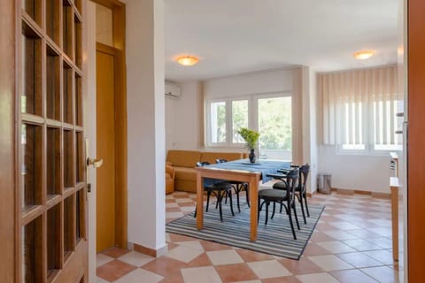 Apartments Anto - Unit 374905-13
