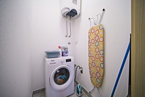Apartment Afitojen - Unit 374918-13