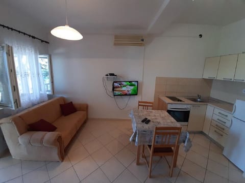 Apartments Amalija - Unit 374923-13