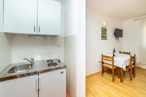 Apartments Gloria - Unit 374944-13