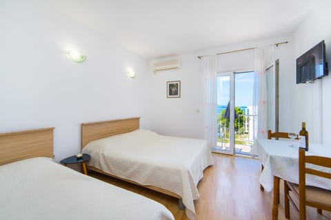 Apartments Gloria - Unit 374946-13