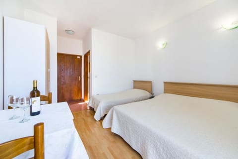 Apartments Gloria - Unit 374946-13