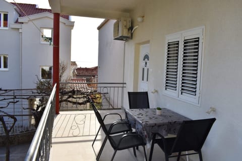 Apartment Doris - Unit 374994-13