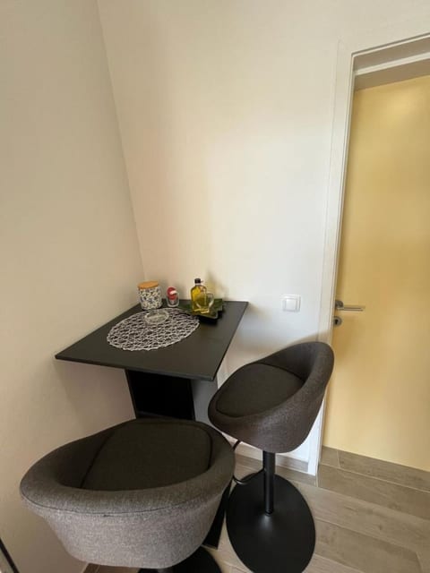 Apartment Mario - Unit 375000-13