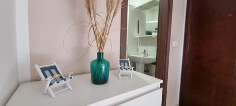 Apartment Mani - Unit 375017-13