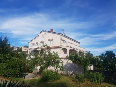 Apartment Mari - Unit 375044-13