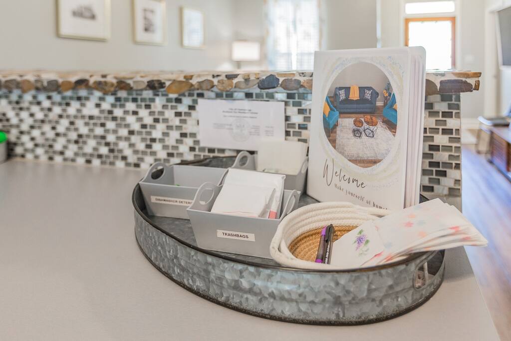 Look for the "Welcome" tray on the kitchen counter, here you will find supplies and the information binder with info about the house as well as the area! Look for the "Welcome" tray on the kitchen counter, here you will find supplies and the information binder with info about the house as well as the area! - N. Chatt Charm - 2 Bedroom - Walk to Walnut St Bridge, Coolidge Park, and the river! - Chattanooga