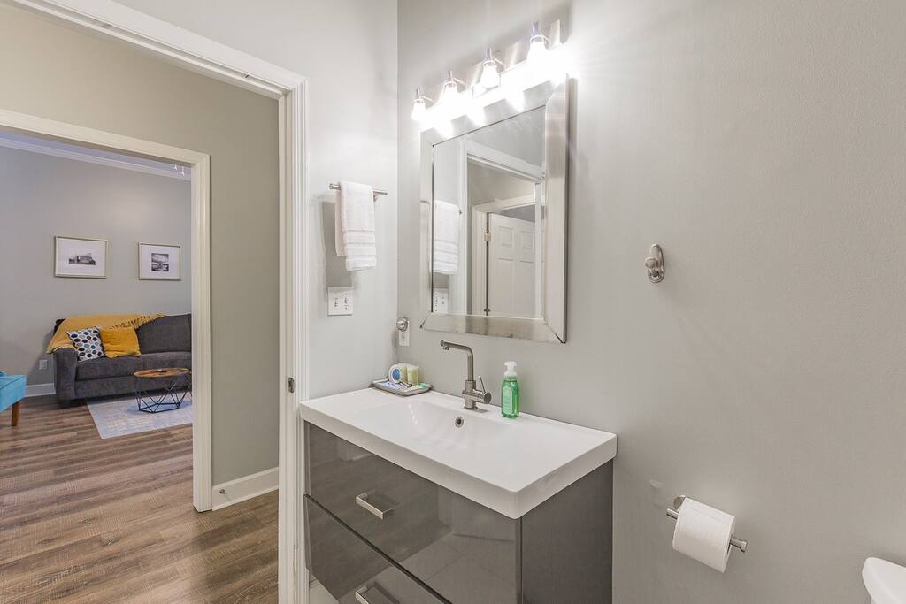 Toiletries are provided to get your stay started. You will find the towels, extra toilet paper, hair dryer etc in the drawers under the sink. Toiletries are provided to get your stay started. You will find the towels, extra toilet paper, hair dryer etc in the drawers under the sink. - N. Chatt Charm - 2 Bedroom - Walk to Walnut St Bridge, Coolidge Park, and the river! - Chattanooga