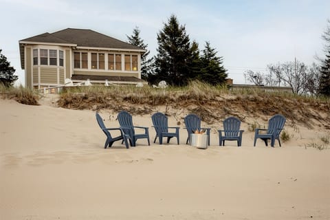 Enjoy  a fire on the beach in a SOLO stove. Plenty of chairs are available to relax and take in the beautiful lake and sunsets.