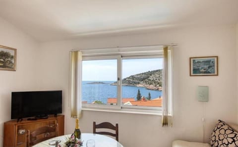 House Mirka - Unit 375048-13