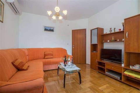 Apartment Mer - Unit 375055-13