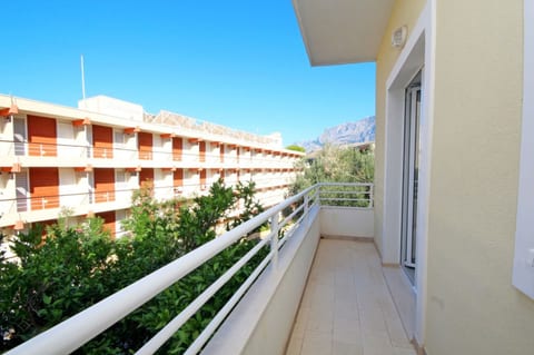 Apartments Maja - Unit 375085-13