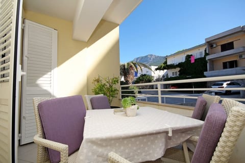 Apartments Maja - Unit 375085-13