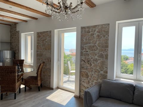 Apartment Vatro - Unit 375088-13