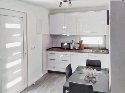 Apartments Dora - Unit 375114-13