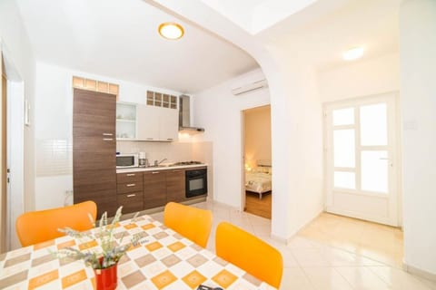 Apartments Niki - Unit 375128-13