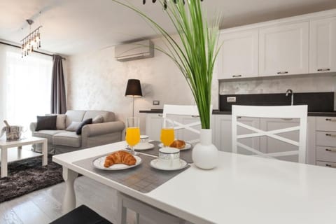 Apartments Regent 2 - Unit 375158-13