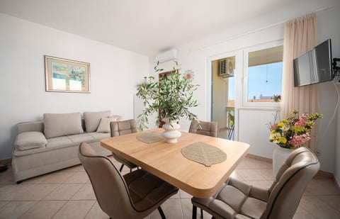 Apartments Josip - Unit 375172-13
