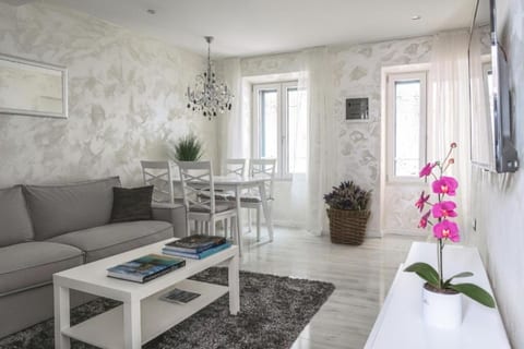 Apartments Regent 3 - Unit 375177-13