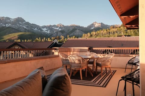Penthouse 617 Mountain Village Forbes 5 Star