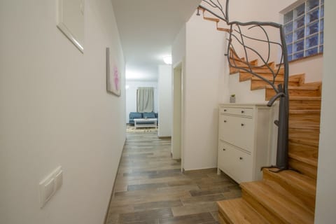 House Sablja - Unit 374375-13