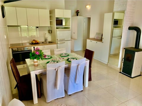 Apartments Neve Beachfront - Unit 375205-13