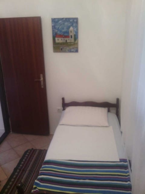 Apartments Vjeko - Unit 375215-13